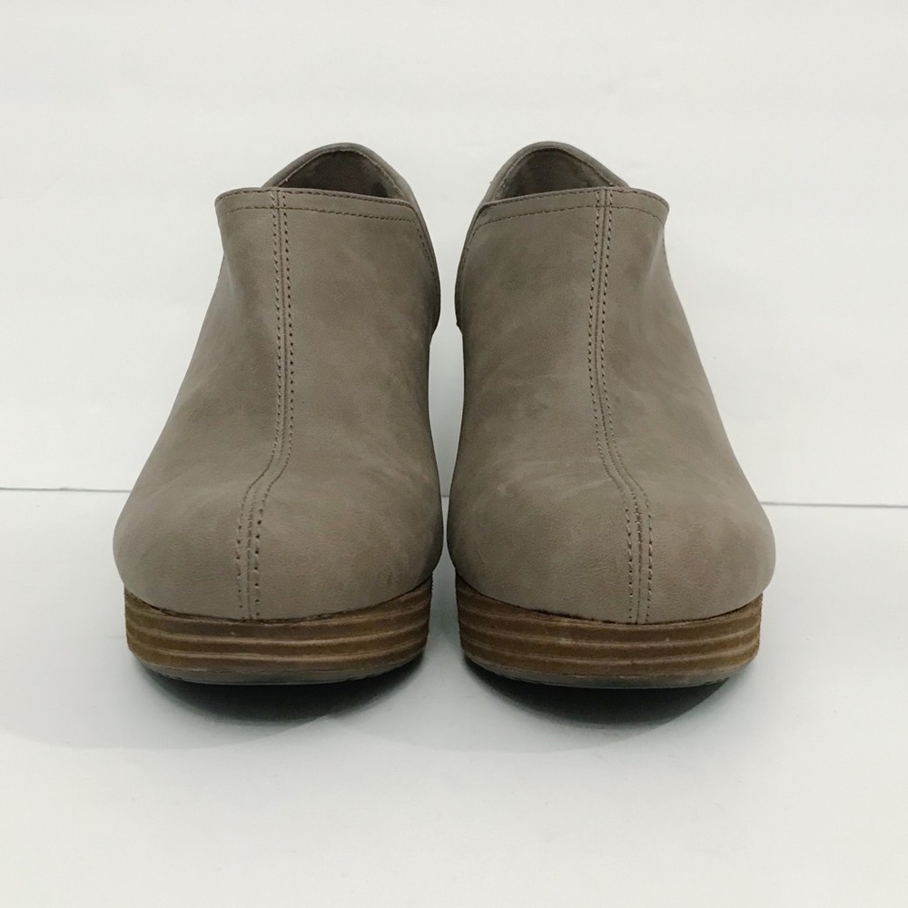 SOLD-Dr. Scholl’s Harlow Wedge Booties - Picture 5 of 11